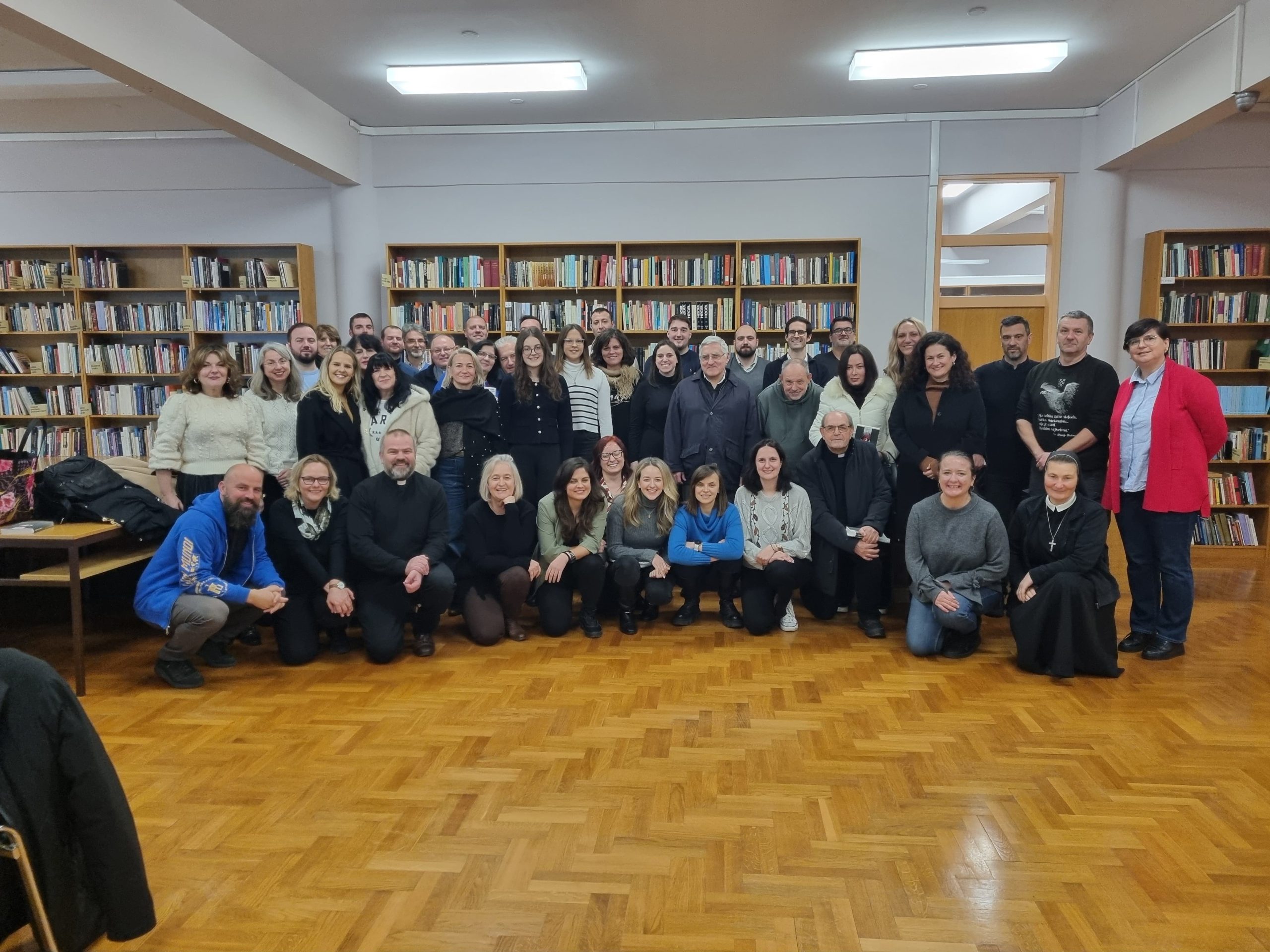 3e657219-80c3-4ff3-890e-cbfc6c249ac6